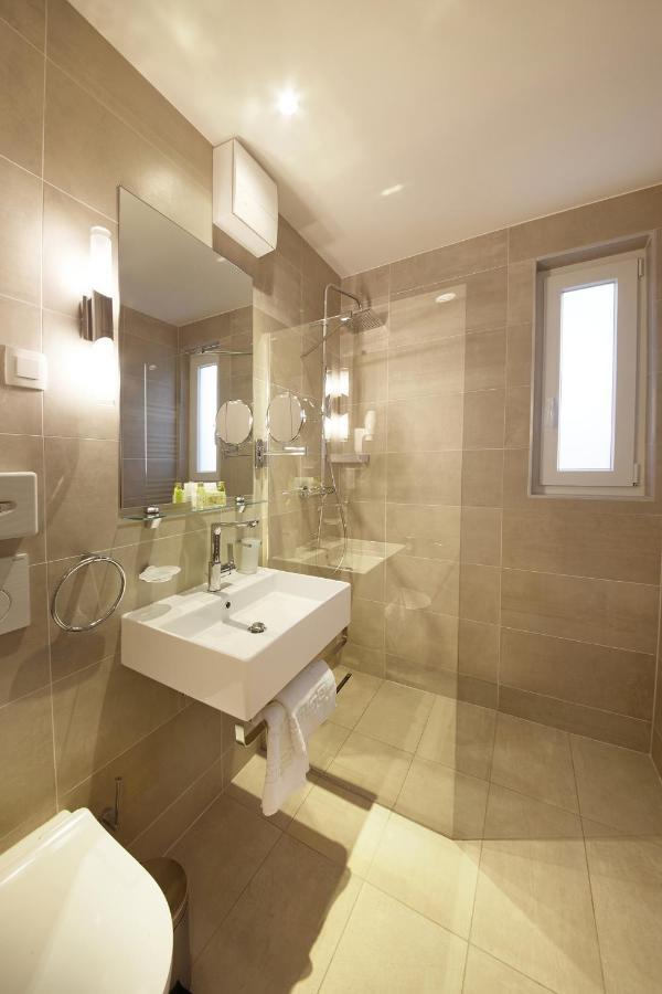 Olive Family Suites - Hotel & Resort Adria Ankaran Exterior photo